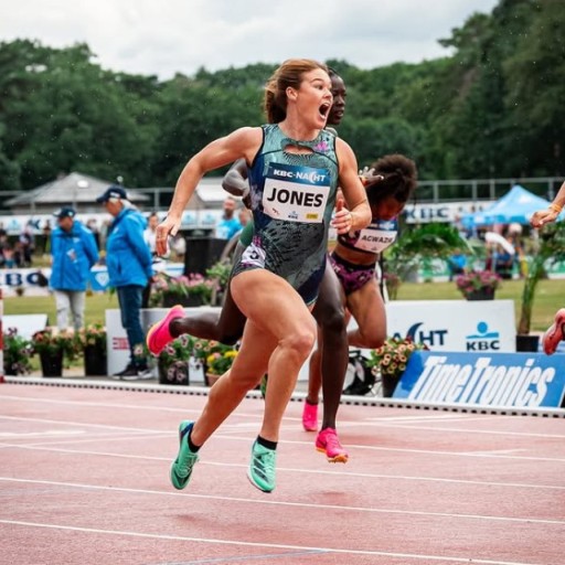 Hannah Jones
